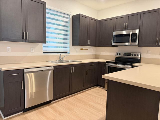 1513 SW 28th Street, Fort Lauderdale, FL 33315