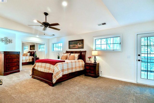 1932 College Ave, Livermore, CA 94550