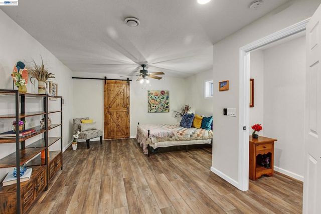 1932 College Ave, Livermore, CA 94550