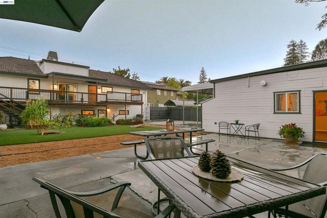 1932 College Ave, Livermore, CA 94550
