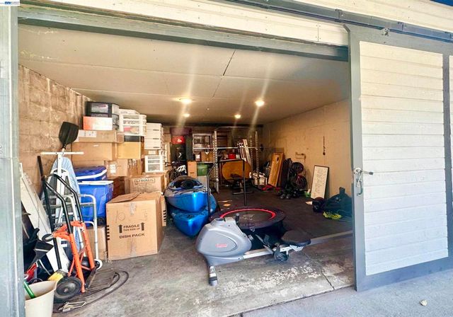 1932 College Ave, Livermore, CA 94550