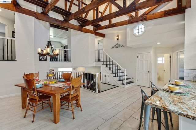 1932 College Ave, Livermore, CA 94550