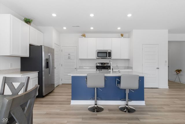 717 Oxford Lane, Danville, IN 46122