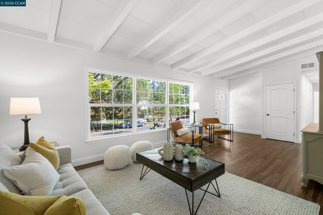 837 Rosewood Ct, Walnut Creek, CA 94596