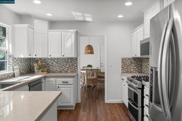 837 Rosewood Ct, Walnut Creek, CA 94596