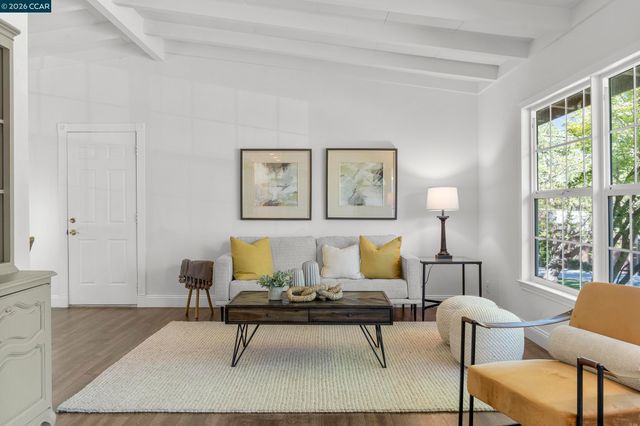 837 Rosewood Ct, Walnut Creek, CA 94596