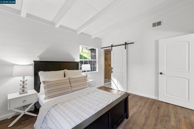 837 Rosewood Ct, Walnut Creek, CA 94596