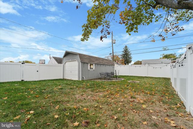 68 FLORENCE AVE, Aston, PA 19014