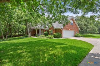 117 Salado Creek Place, Salado, TX 76571