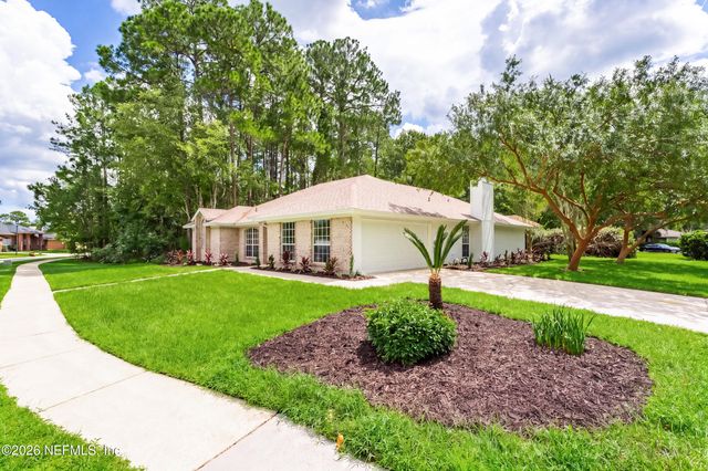 5312 BLUE PACIFIC Drive W, Jacksonville, FL 32257