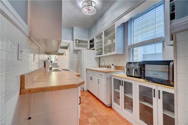 4107 Newport AVE, Norfolk, VA 23508