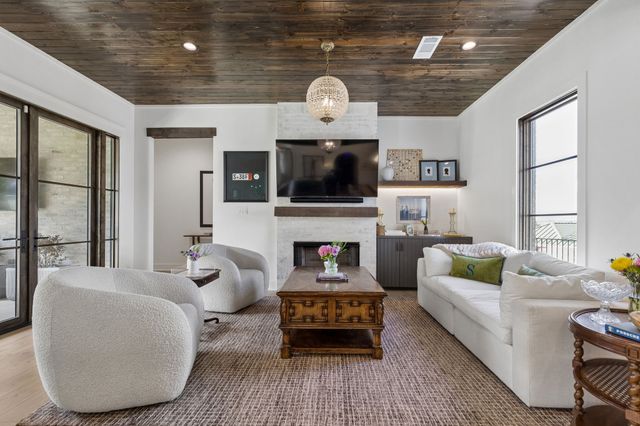 13636 Cline Ridge Road, Fort Worth, TX 76008