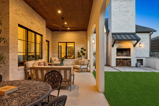 13636 Cline Ridge Road, Fort Worth, TX 76008