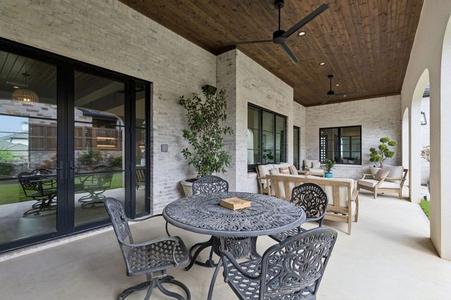 13636 Cline Ridge Road, Fort Worth, TX 76008