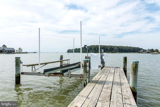 4938 FAIRBANK RD, Tilghman, MD 21671