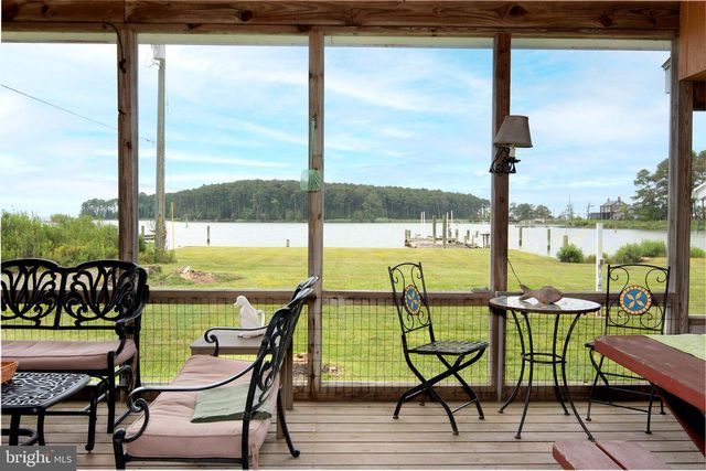 4938 FAIRBANK RD, Tilghman, MD 21671