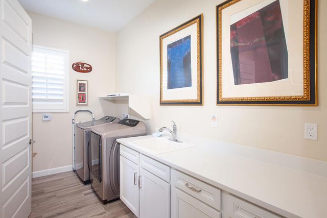 38 Burgundy, Rancho Mirage, CA 92270