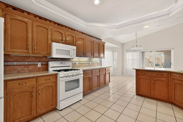 600 Rio Hondo Road NE, Rio Rancho, NM 87144