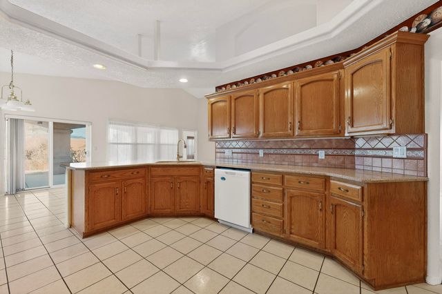 600 Rio Hondo Road NE, Rio Rancho, NM 87144