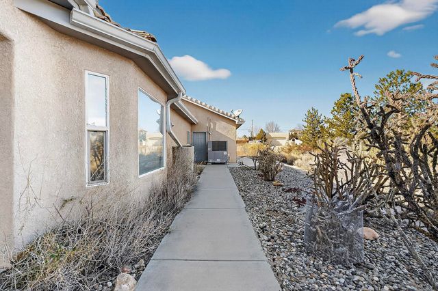 600 Rio Hondo Road NE, Rio Rancho, NM 87144