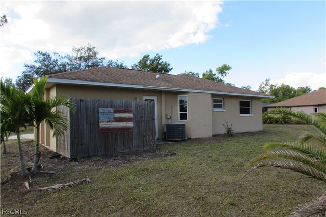 25486 Avillas CT, Punta Gorda, FL 33955