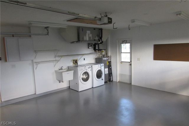 25486 Avillas CT, Punta Gorda, FL 33955