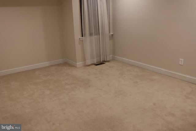 13 TULIP CT, Mount Laurel, NJ 08054