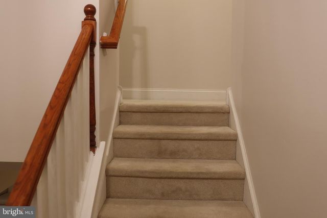 13 TULIP CT, Mount Laurel, NJ 08054