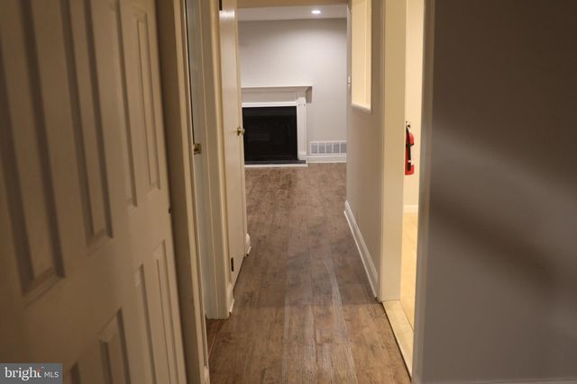 13 TULIP CT, Mount Laurel, NJ 08054