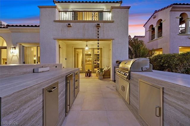 11824 Kingsbarns Court, Las Vegas, NV 89141