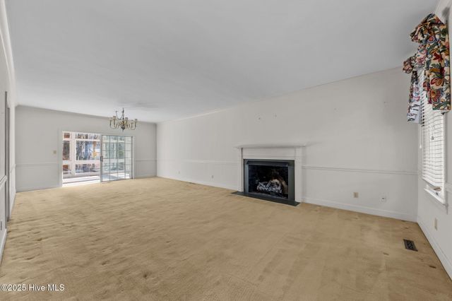 6 Village In The Woods Circle, Southern Pines, NC 28387