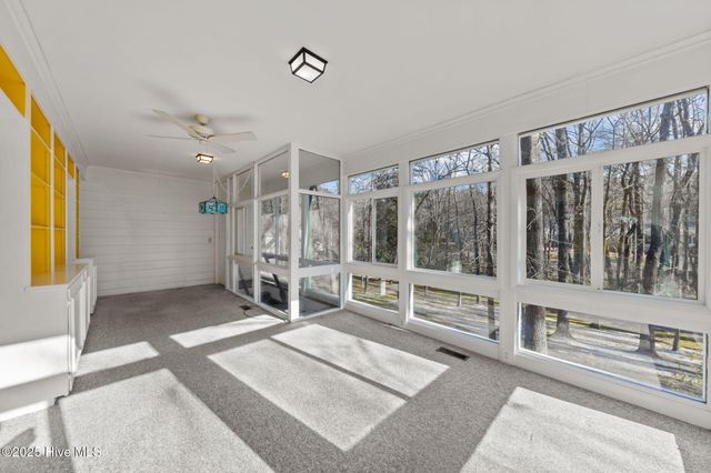 6 Village In The Woods Circle, Southern Pines, NC 28387