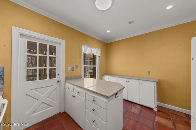 6 Village In The Woods Circle, Southern Pines, NC 28387