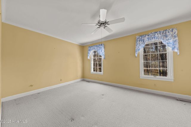 6 Village In The Woods Circle, Southern Pines, NC 28387