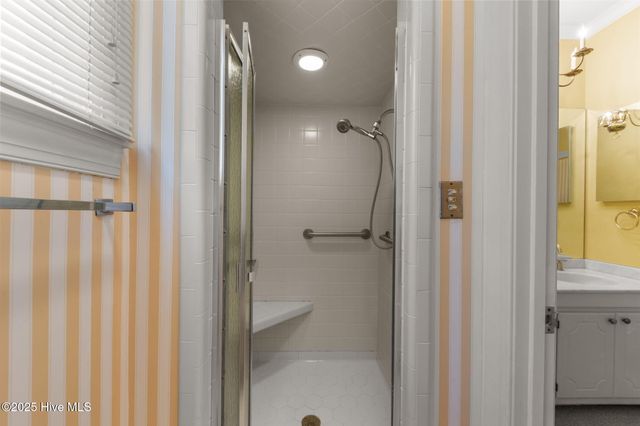 6 Village In The Woods Circle, Southern Pines, NC 28387