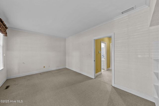 6 Village In The Woods Circle, Southern Pines, NC 28387