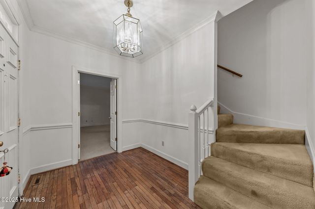 6 Village In The Woods Circle, Southern Pines, NC 28387