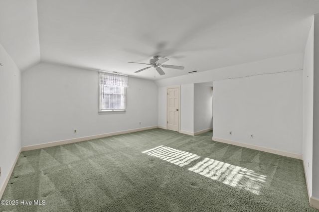 6 Village In The Woods Circle, Southern Pines, NC 28387