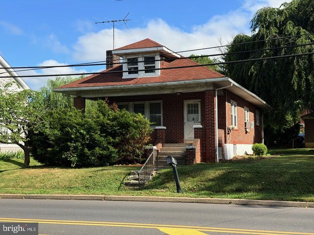 67 W SCHUYLKILL RD, Pottstown, PA 19465