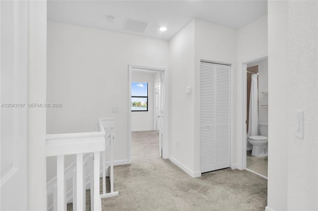 20610 NE 5th Pl, Miami, FL 33179