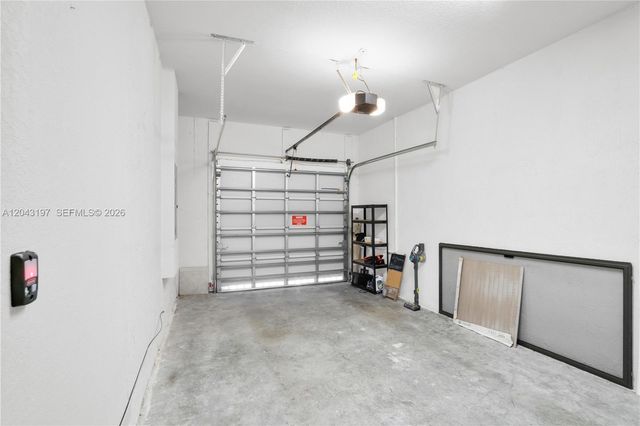 20610 NE 5th Pl, Miami, FL 33179