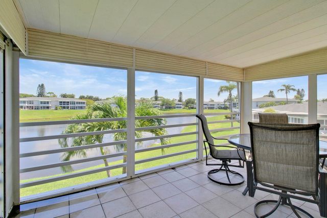 2730 SW 13th Street 203, Delray Beach, FL 33445