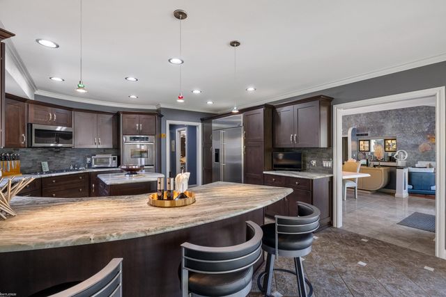 37444 ALPINIA Lane, Clinton Twp, MI 48036