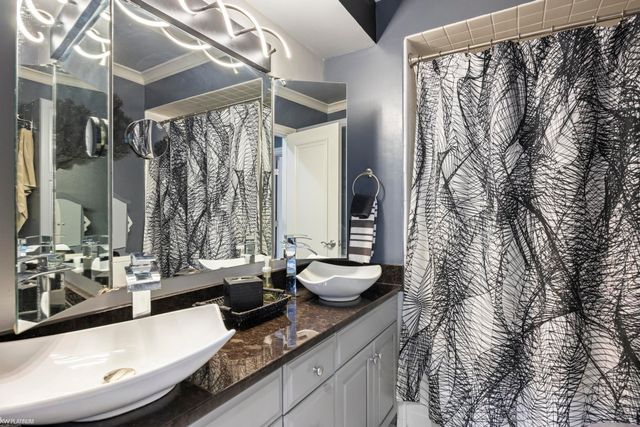 37444 ALPINIA Lane, Clinton Twp, MI 48036