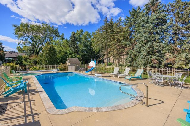 37444 ALPINIA Lane, Clinton Twp, MI 48036