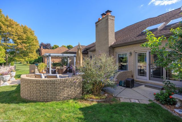 37444 ALPINIA Lane, Clinton Twp, MI 48036