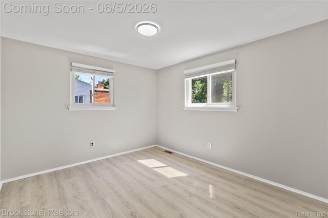 10835 Melbourne Avenue, Allen Park, MI 48101