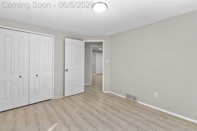 10835 Melbourne Avenue, Allen Park, MI 48101