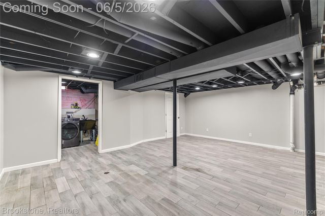 10835 Melbourne Avenue, Allen Park, MI 48101