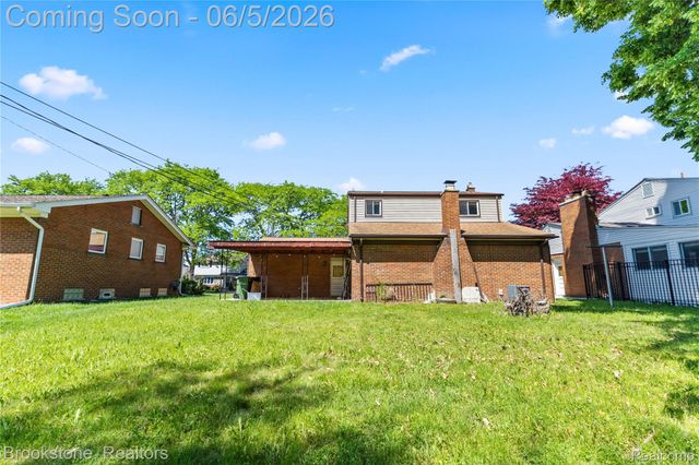 10835 Melbourne Avenue, Allen Park, MI 48101